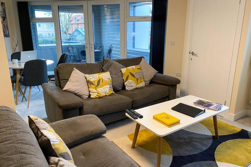 13 The Grosvenor, Luxury Flat, Central Newmarket, Newmarket  Zewnętrze zdjęcie